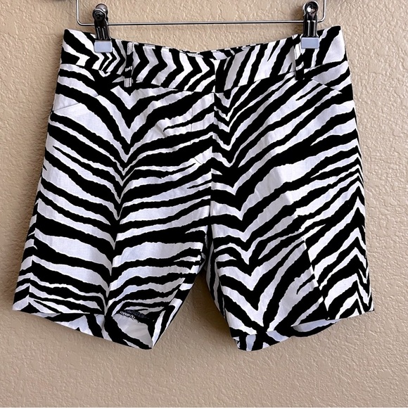 Antonio Melani Silk/Linen Zebra Print Shorts - Picture 2 of 8